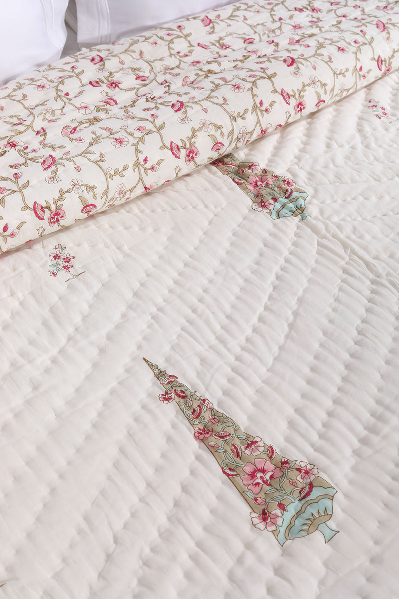 Buy quilts, quilts online, cotton quilts, quilts india, comforters and