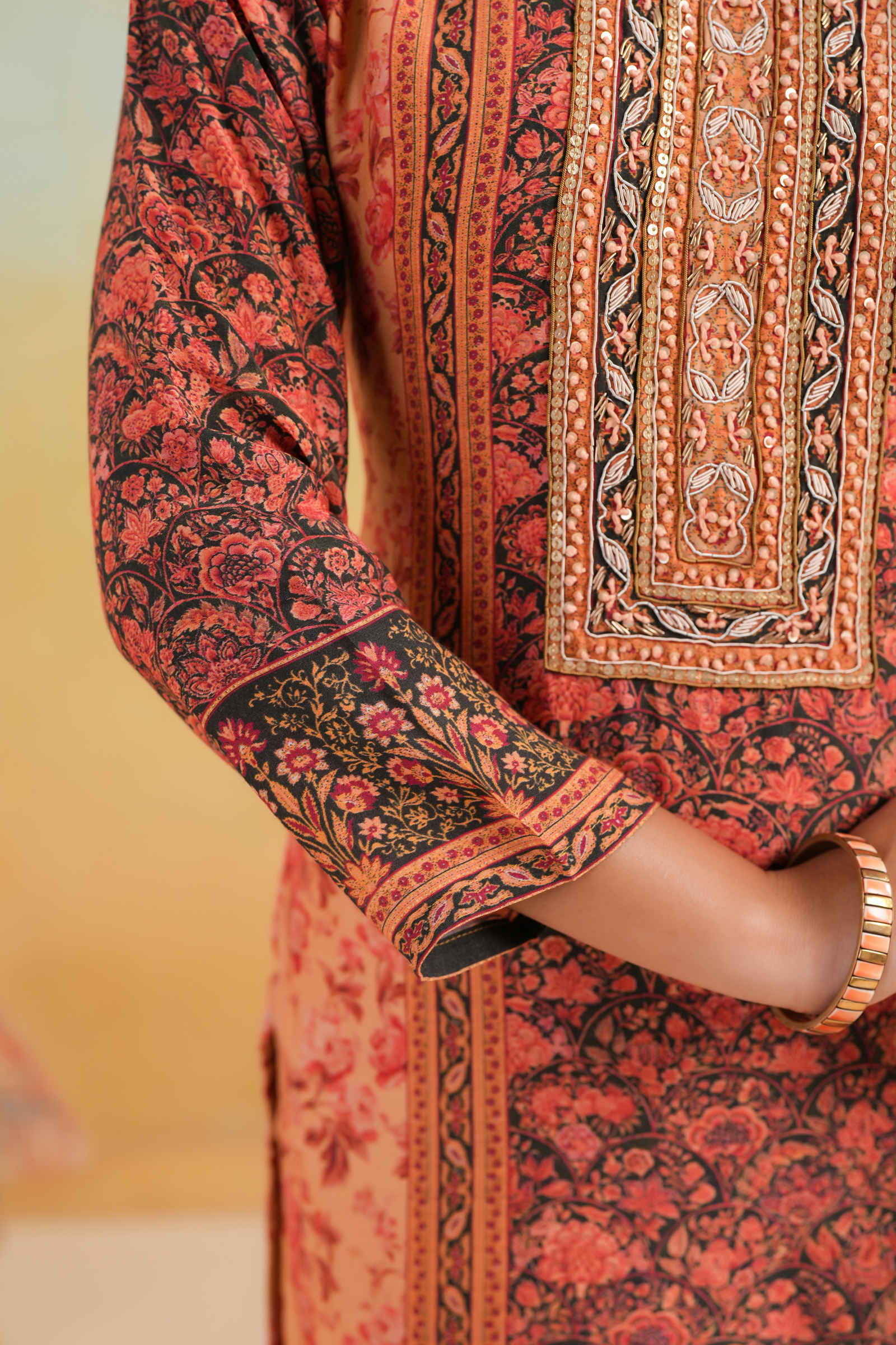 Kavish Noor-e-Gulab Maroon Kurta Pant and Dupatta Set