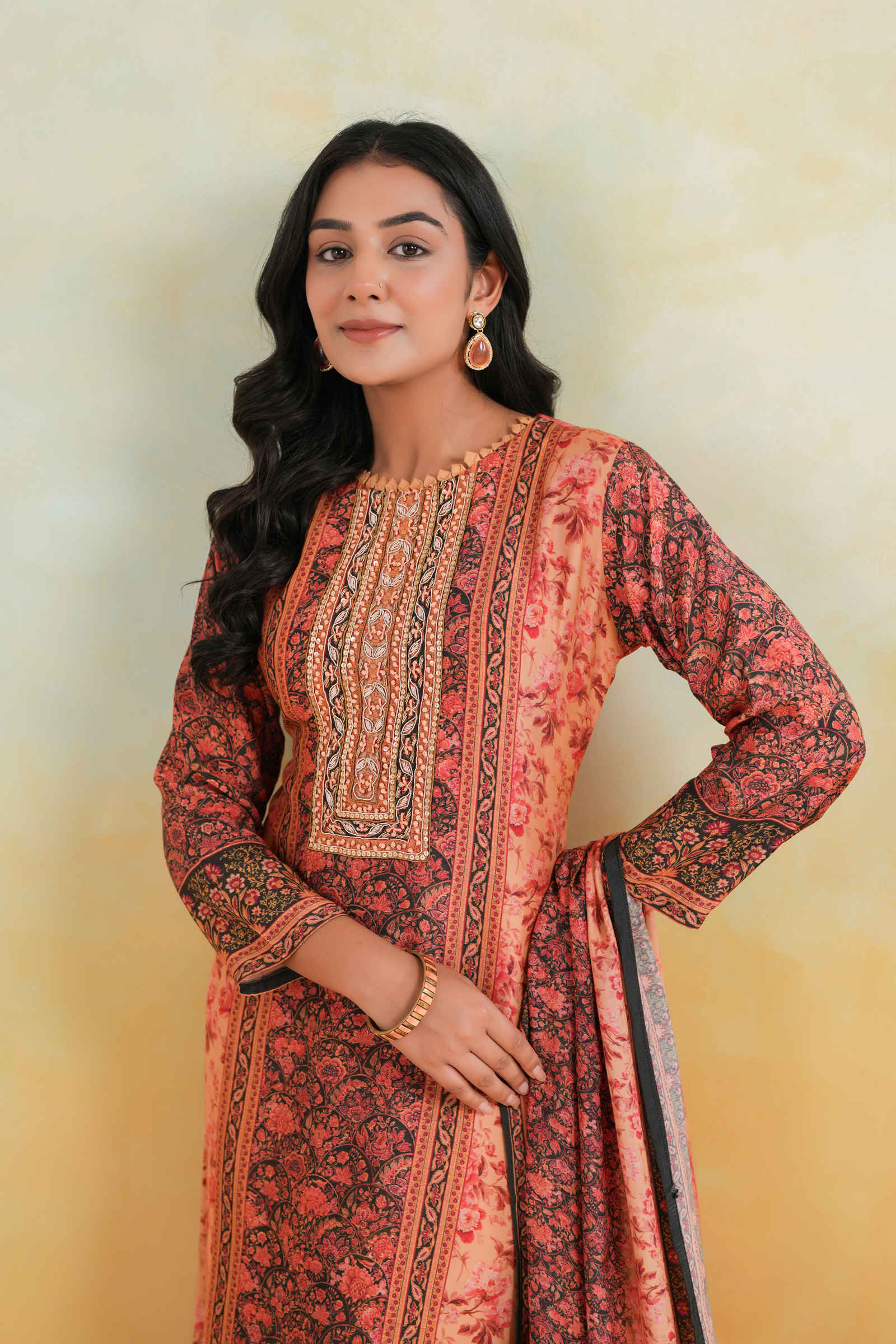 Kavish Noor-e-Gulab Maroon Kurta Pant and Dupatta Set