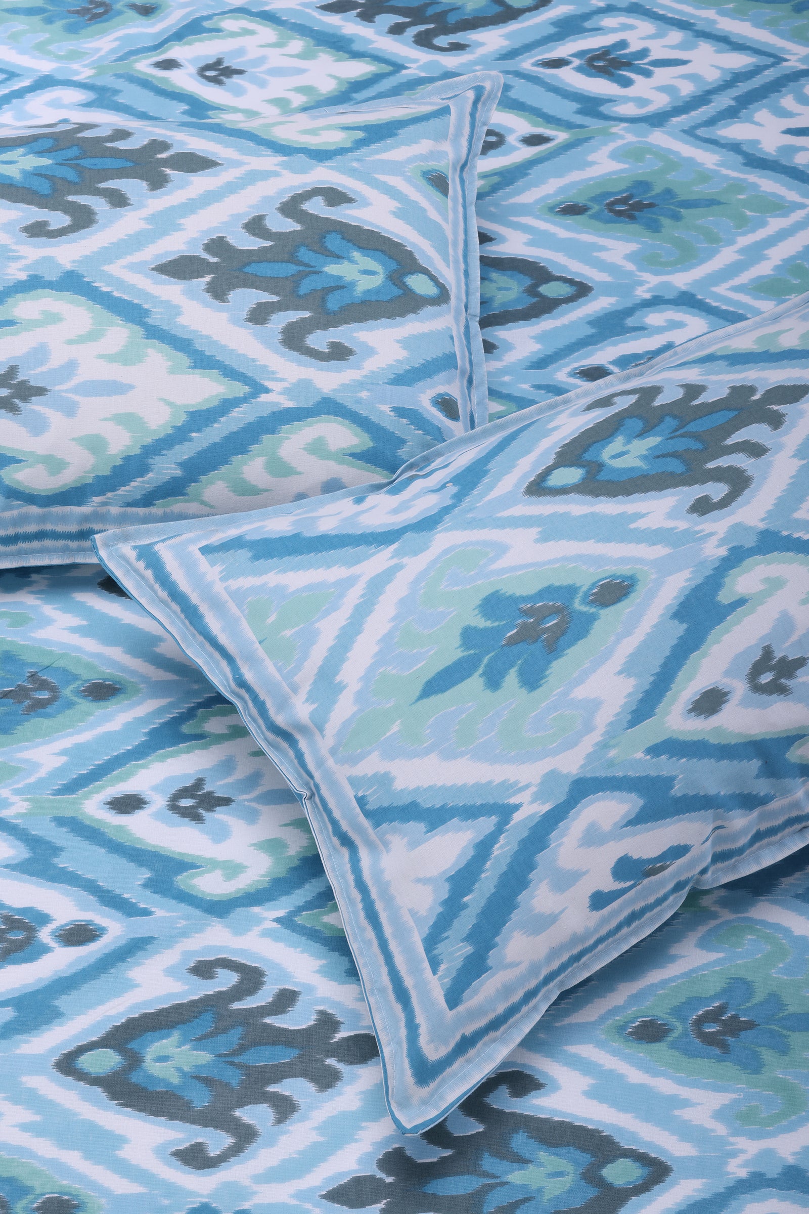 Falah Vintage Ikkat New Turquoise Cotton Bedsheet - shahenazindia