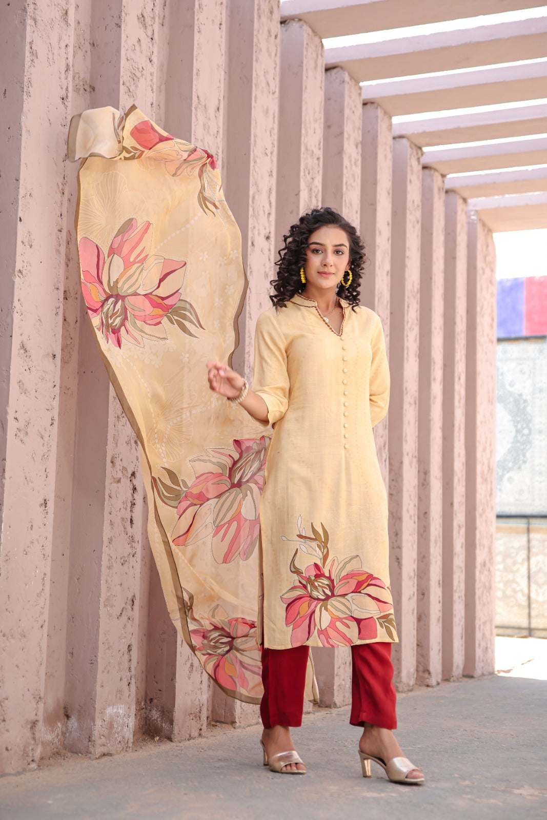 Fazlin Inan Mustard Kurta Set With Dupatta