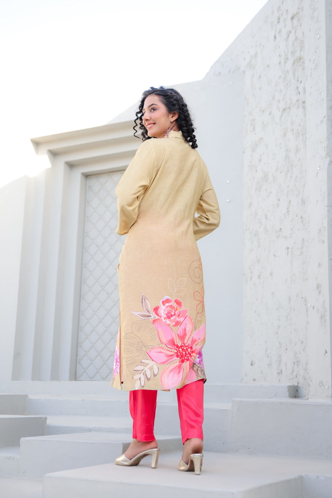 Fazlin Iris Beige Kurta Set With Dupatta