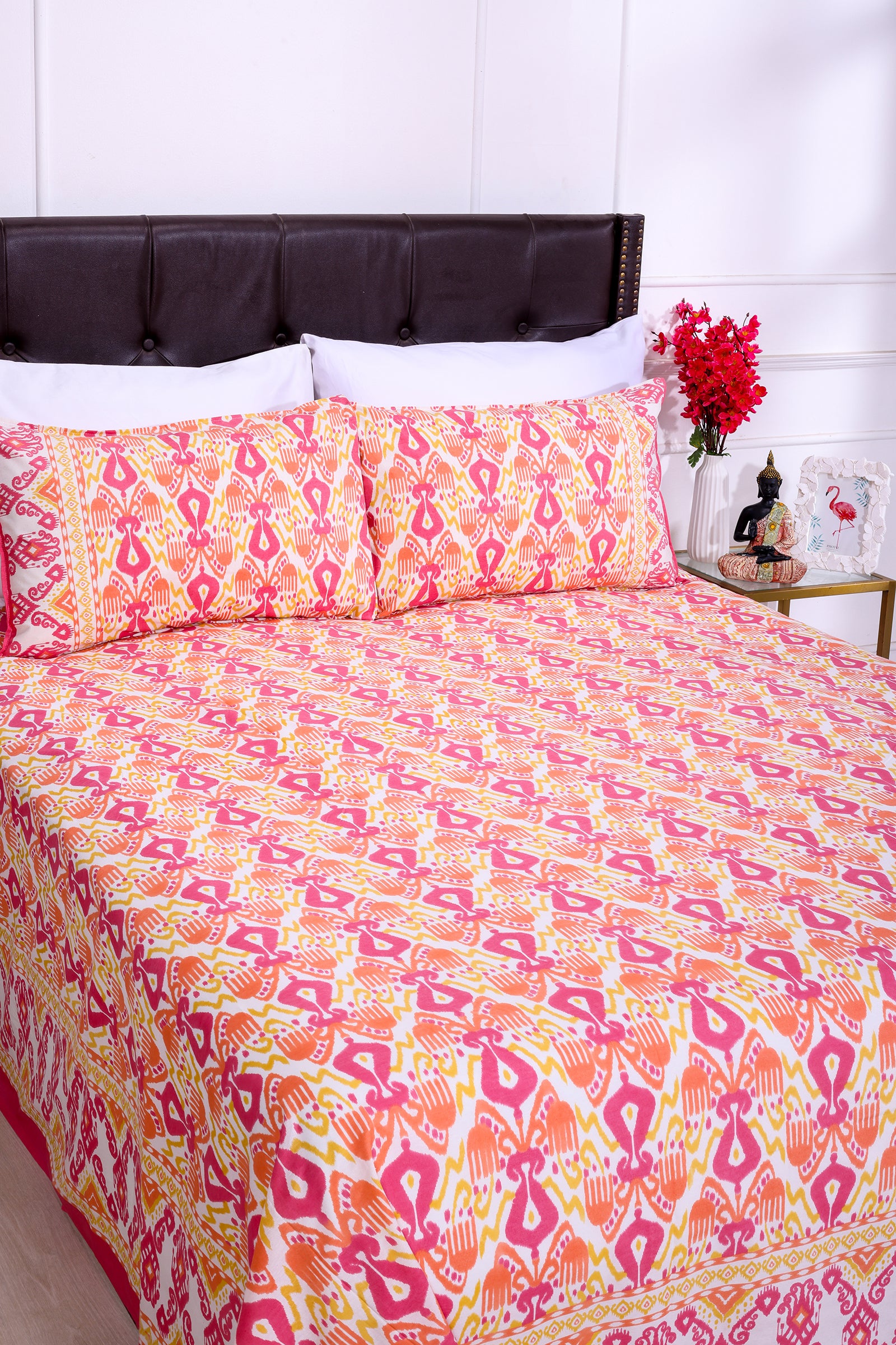 Ikkat Alfas Pink Cotton Bedsheet