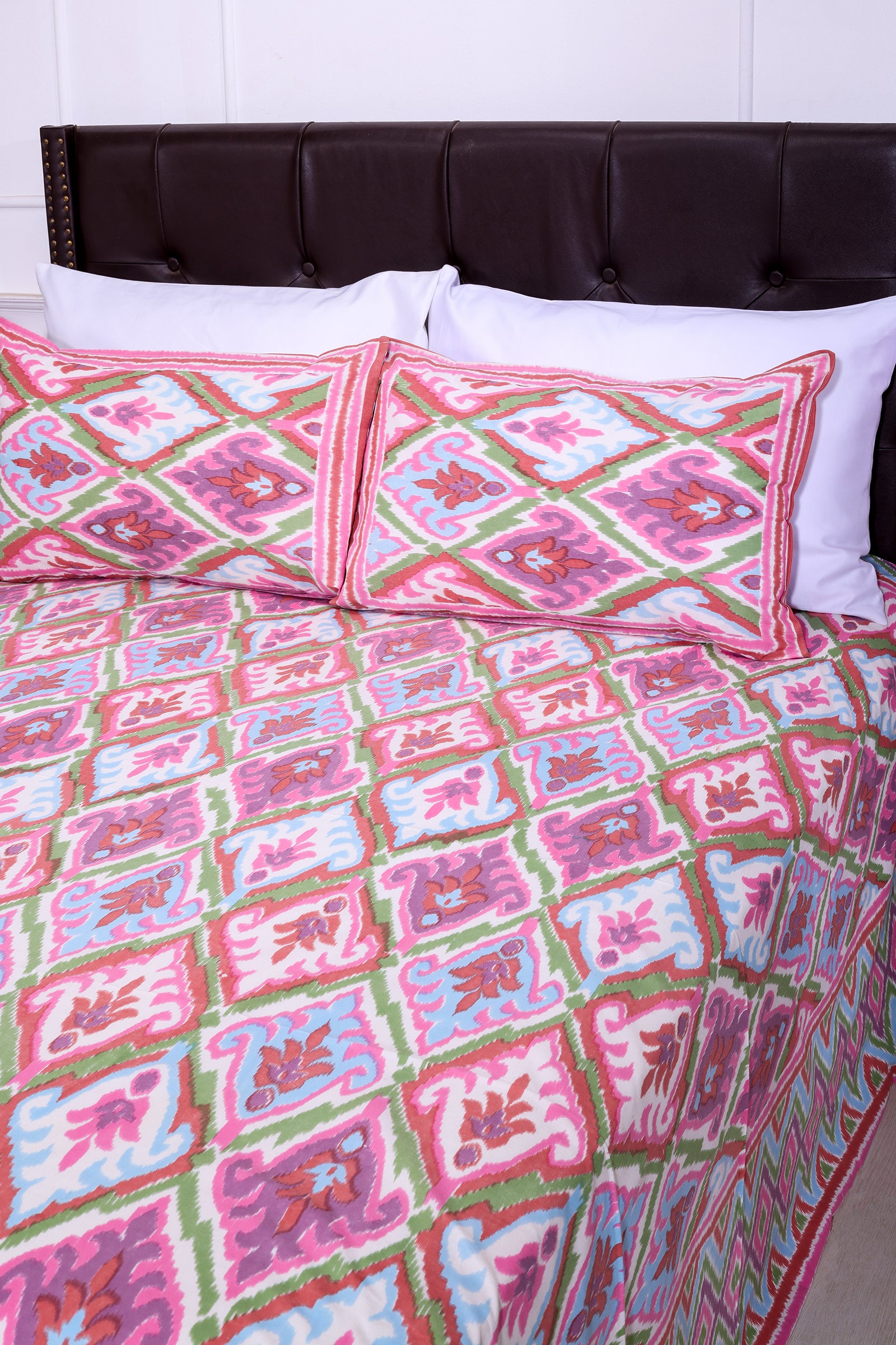 Ikkat Medley New Pink Cotton Bedsheet