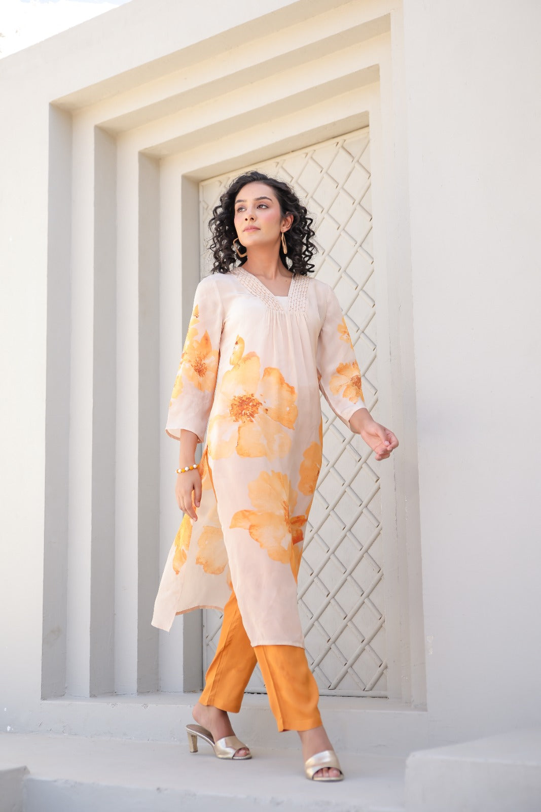 Fazlin Gulshan Mustard Kurta Set With Dupatta