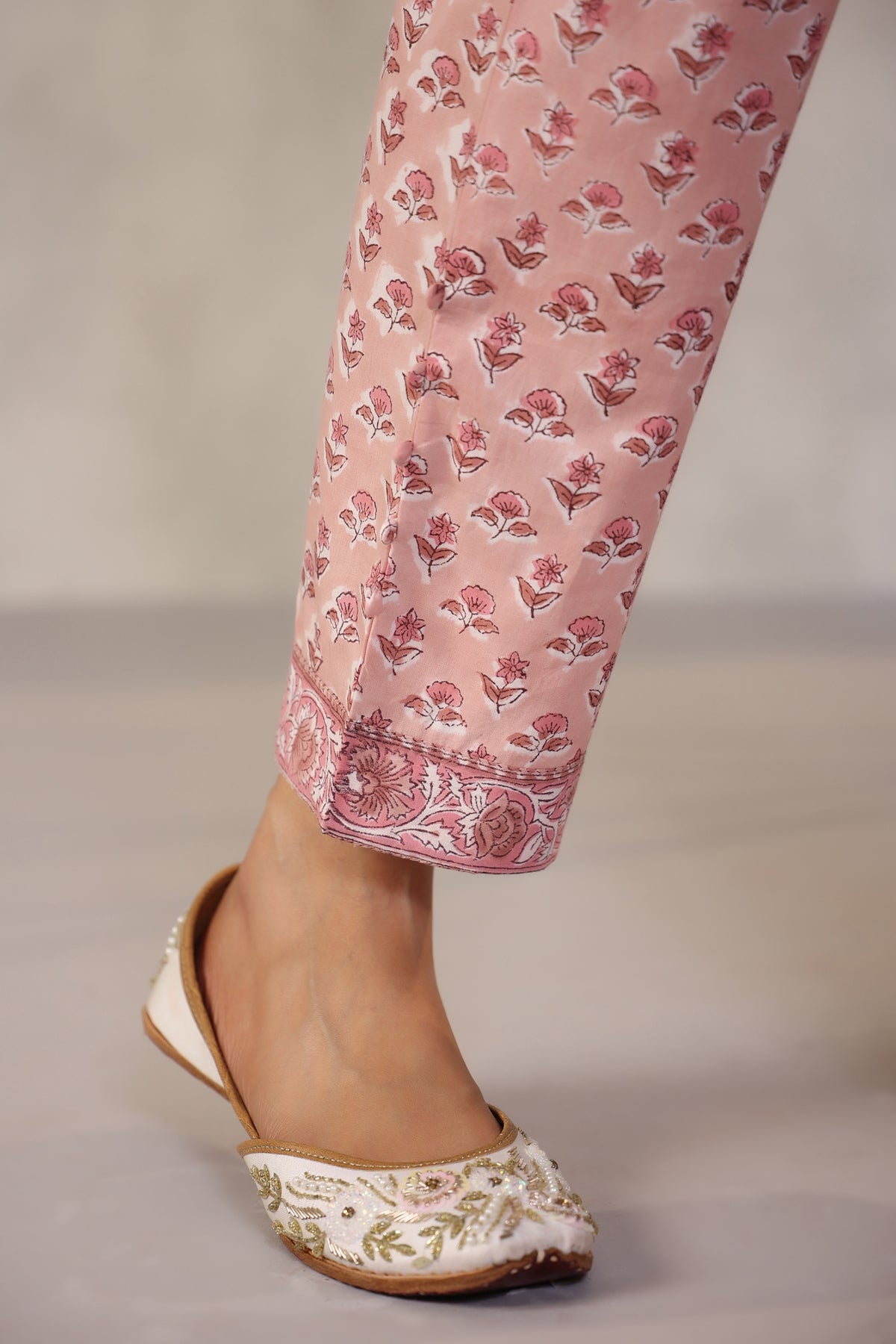 Maheen Faizah Dusty Peach Block Printed Narrow Cotton Pants - shahenazindia