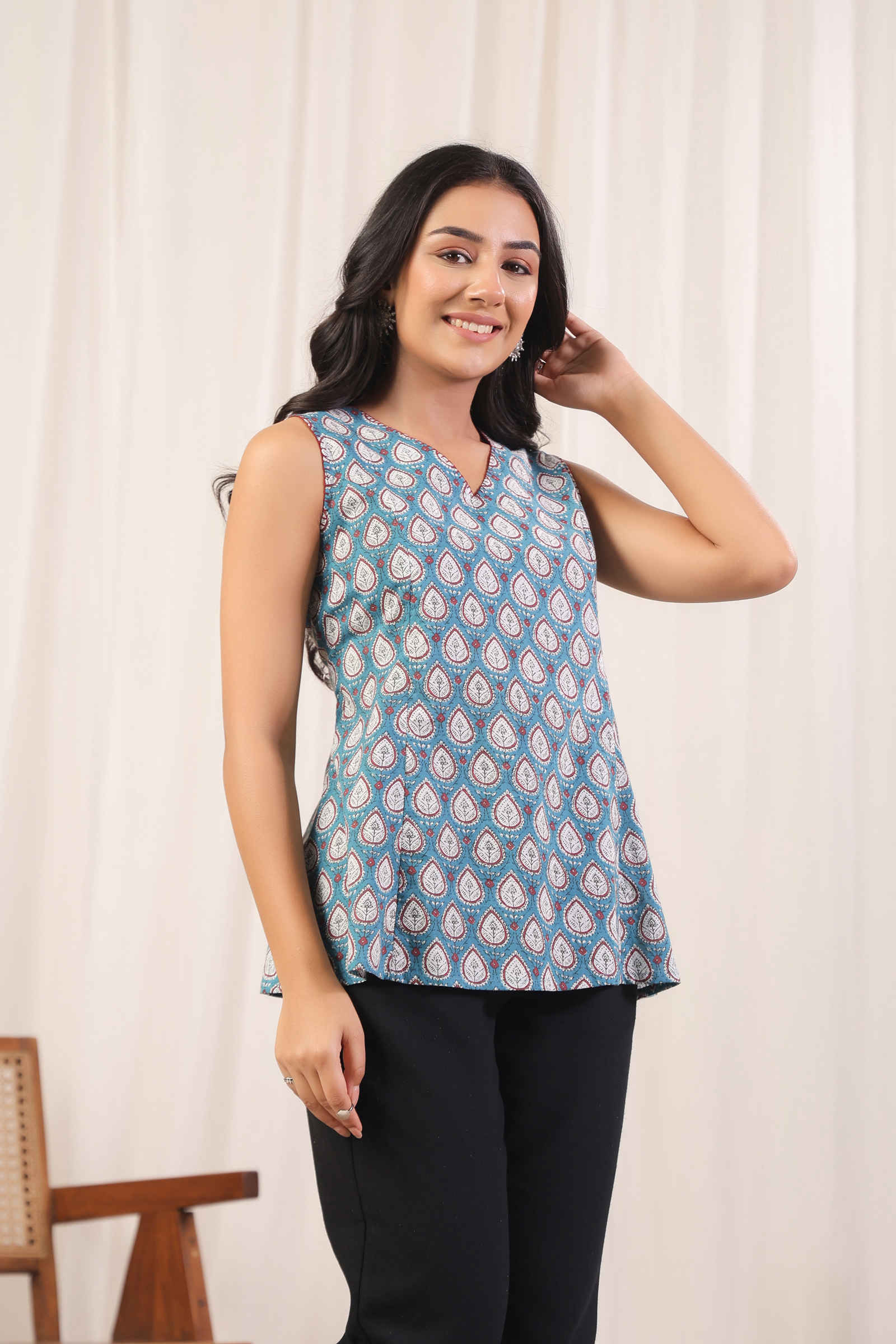 Mehr Alaya Teal Sleeveless Peplum Top