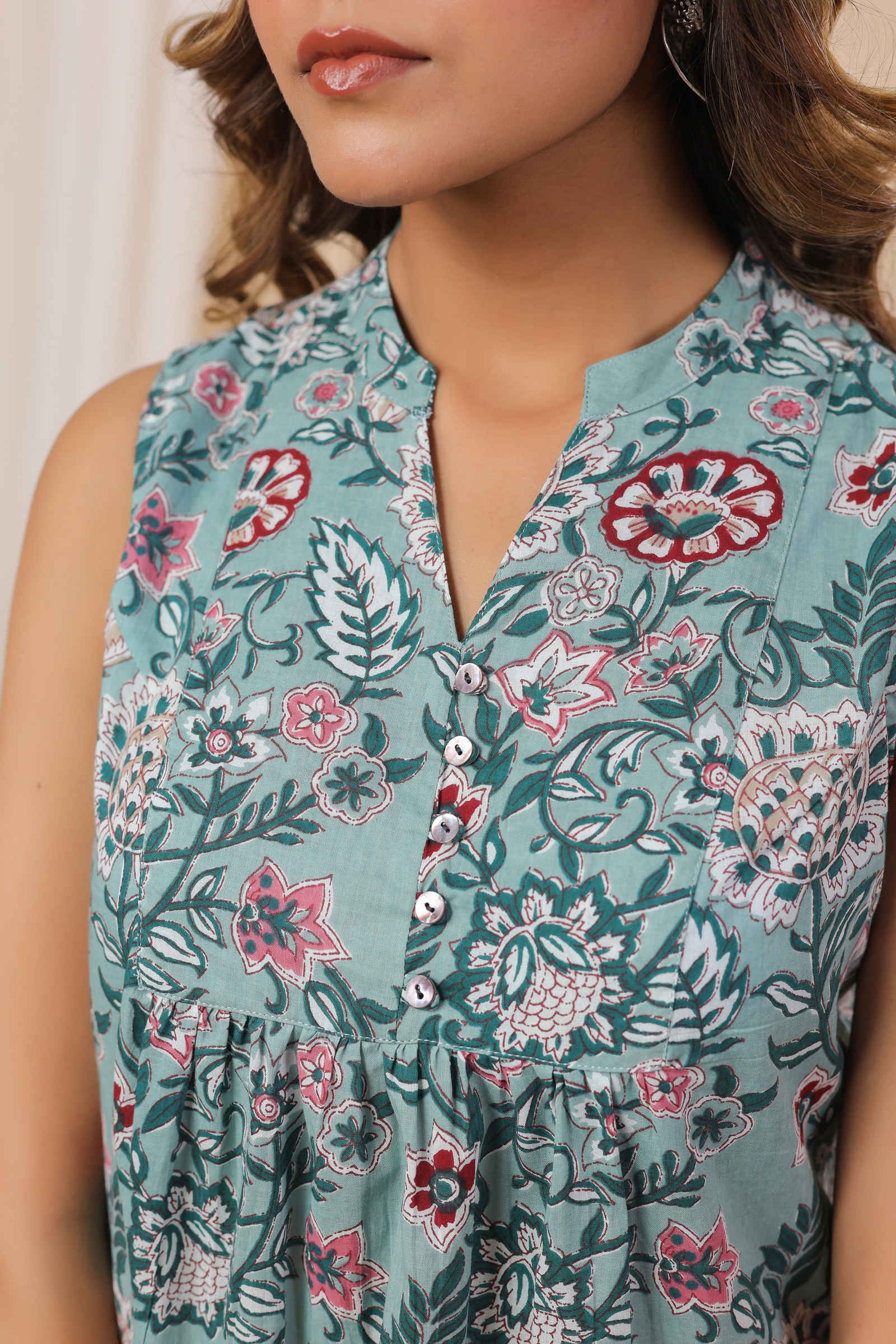 Mehr Elara Teal Floral Sleeveless Top