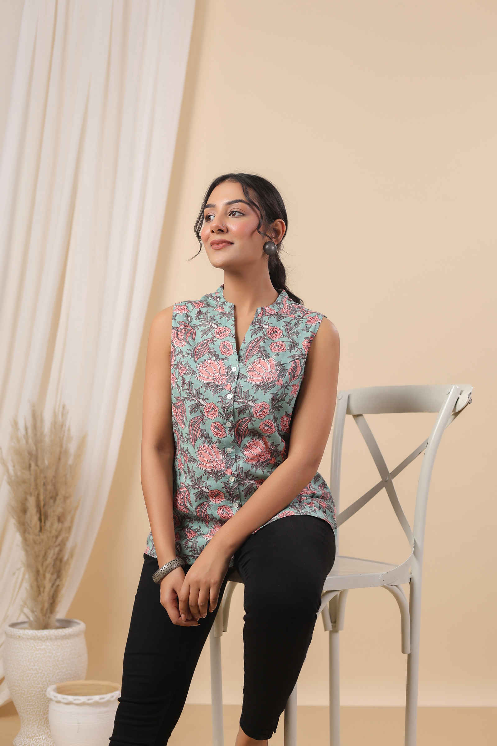 Mehr Naaz Sage Green Printed Sleeveless Top