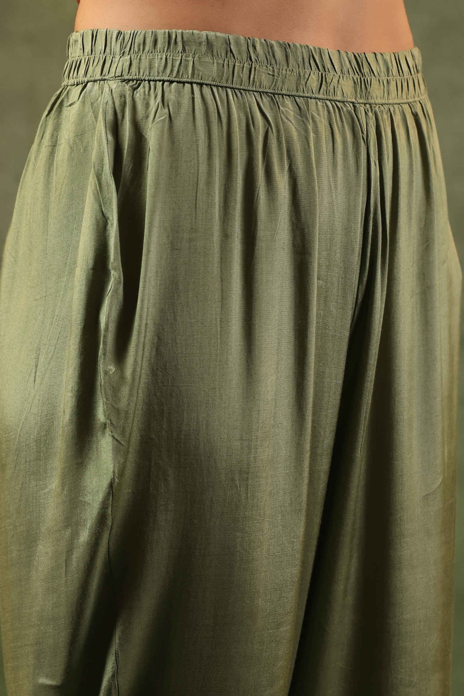 Muneer Meherban Olive Kurta Set with Pant