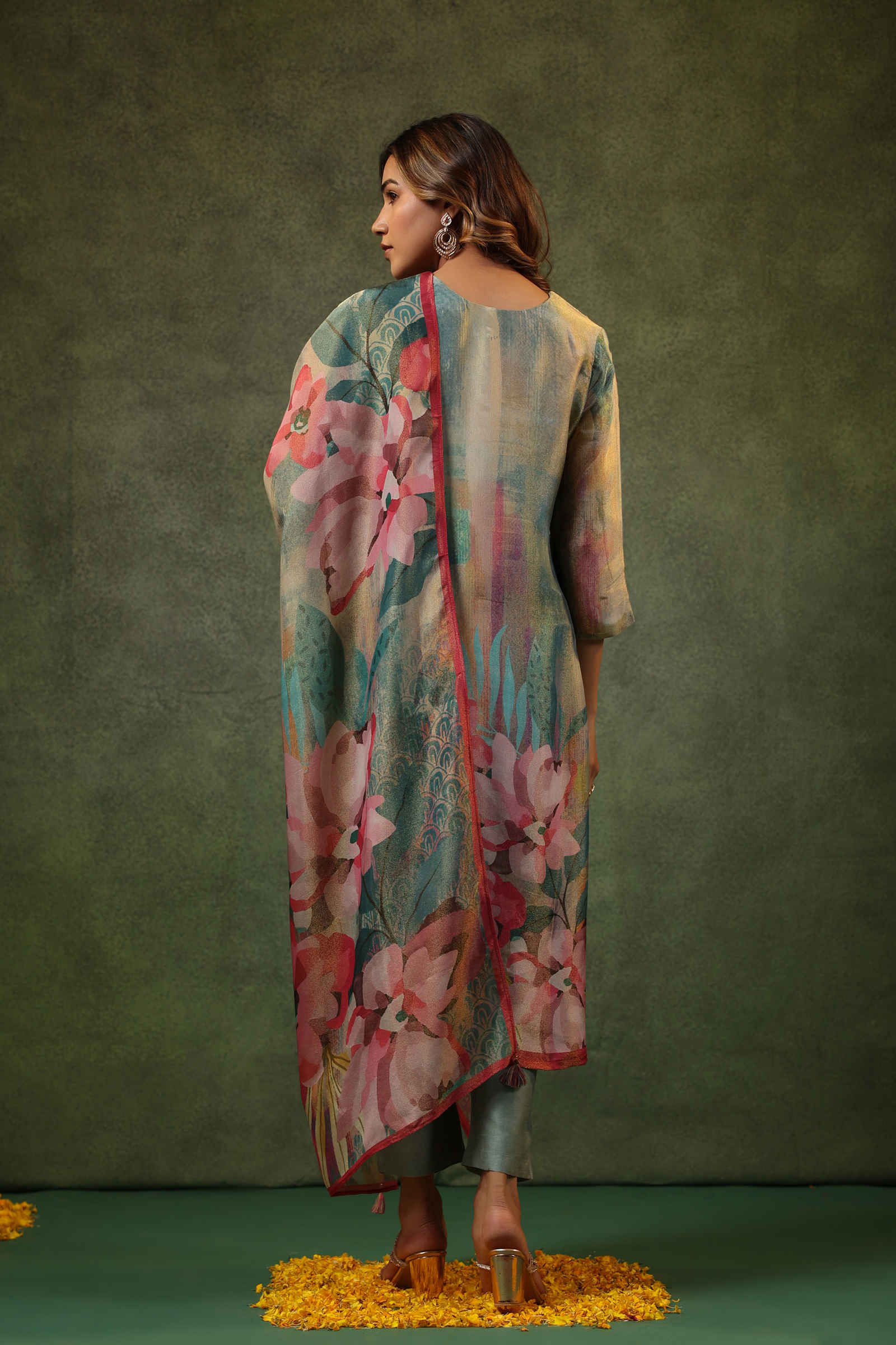 Muneer Zeenat Aara Sage Kurta Pant and Dupatta Set