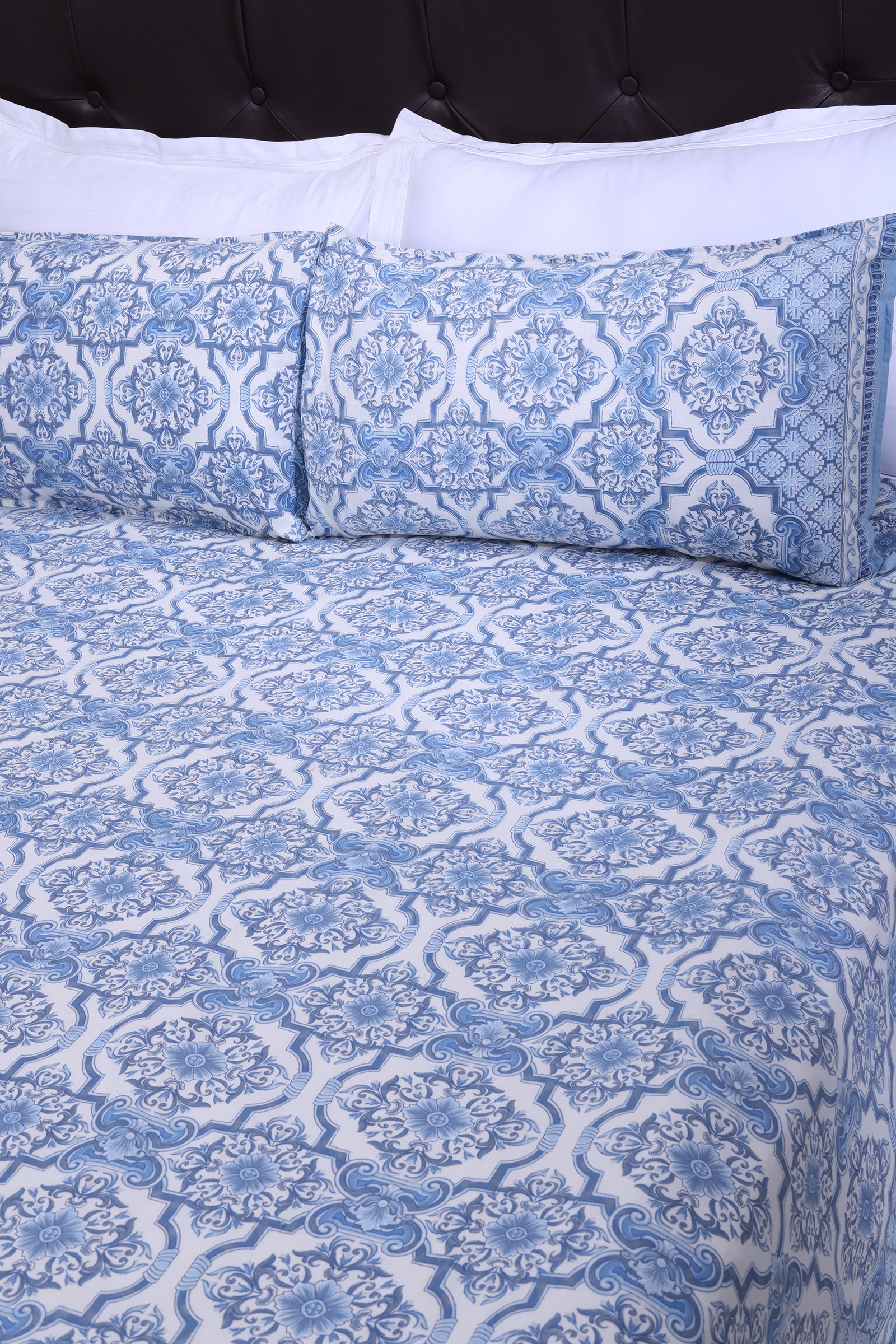 Nandini Blue Cotton Bedsheet - shahenazindia