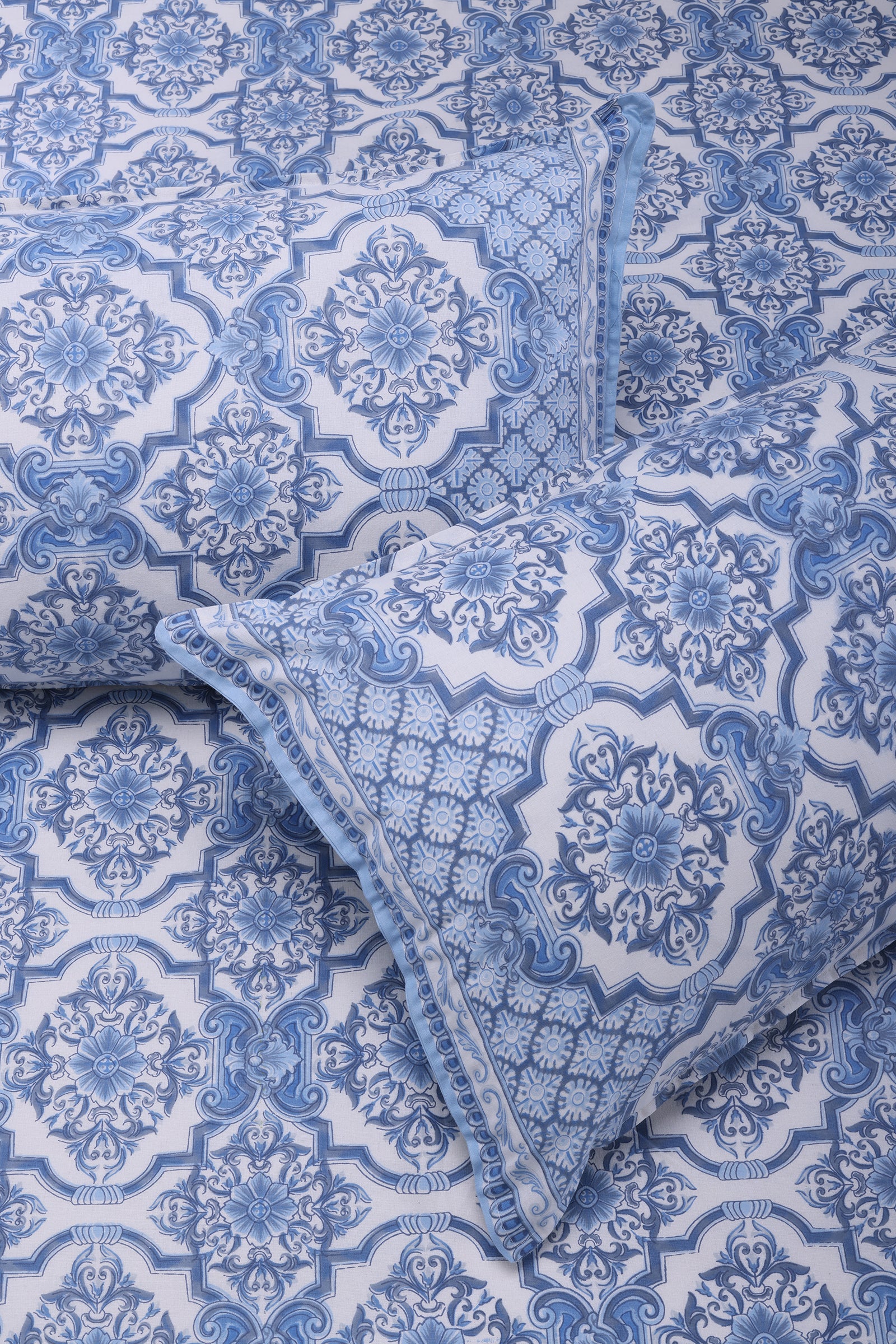 Nandini Blue Cotton Bedsheet - shahenazindia