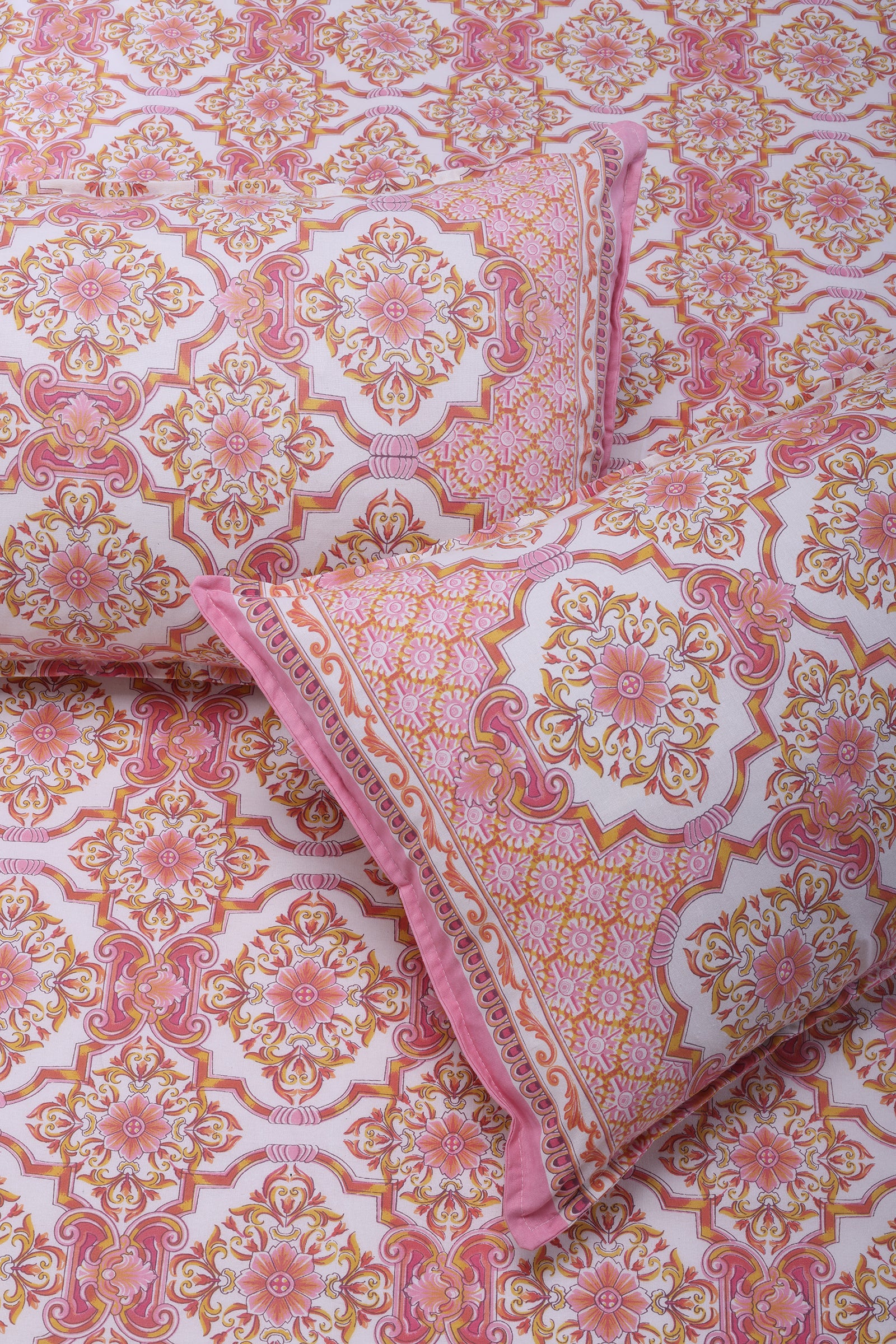 Nandini Pink Cotton Bedsheet - shahenazindia