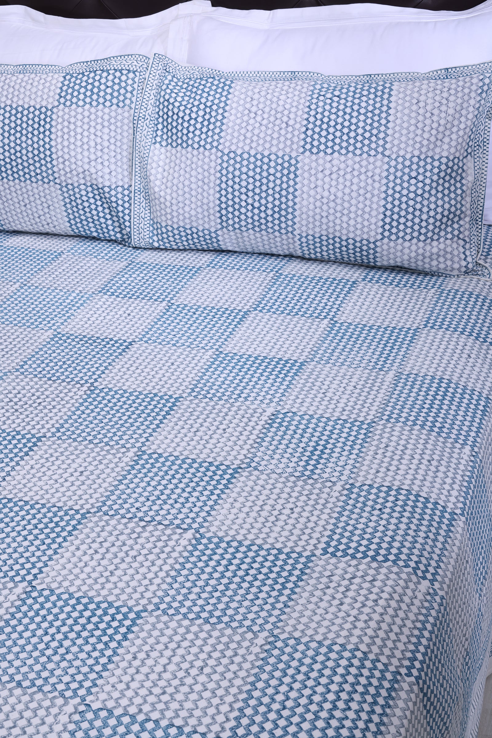 Parvati Chevron Blue Cotton Percale Bedsheet - shahenazindia