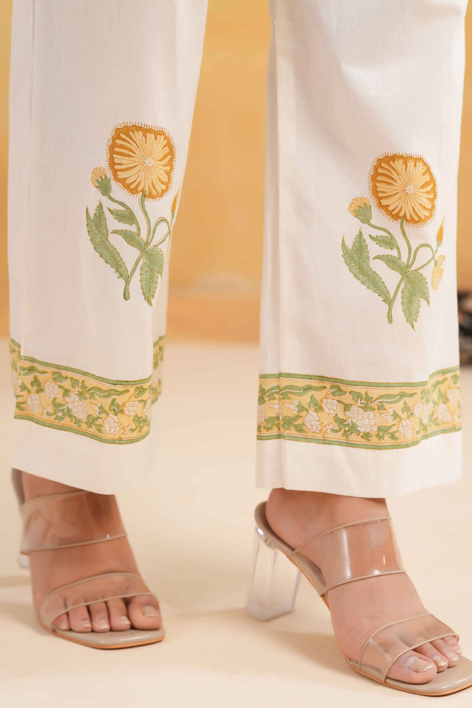 Qasr Mahjabeen Sunbloom Ivory Kurta and Pant Set