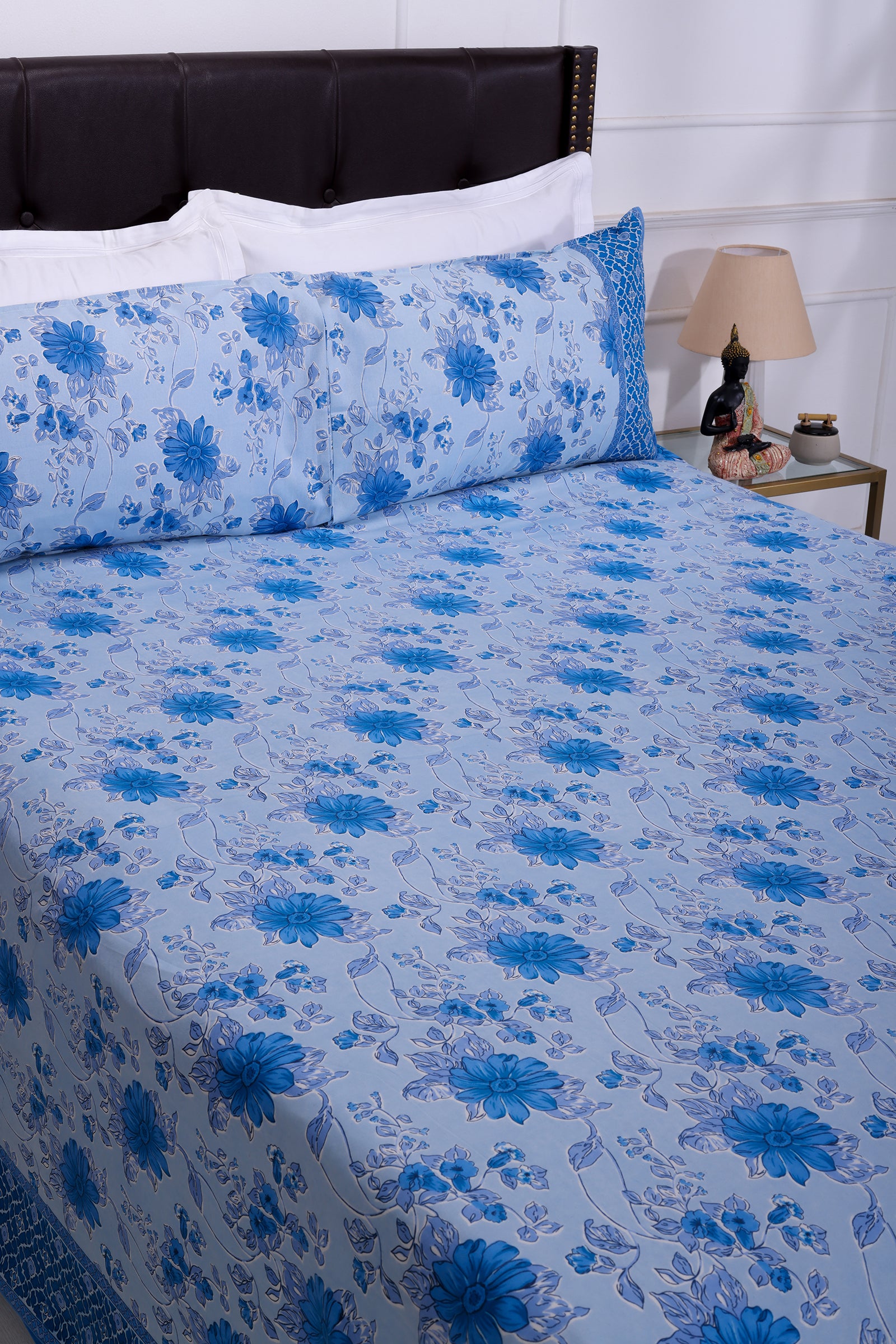 Suhana Lily Dreams Blue Cotton Bedsheet - shahenazindia