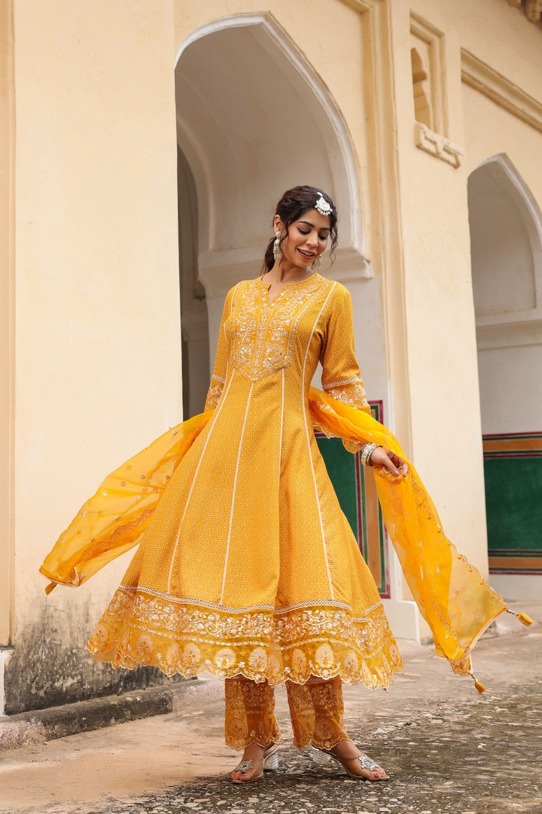 Nayab Aparna Mustard Kurta Set With Dupatta Shahenaz