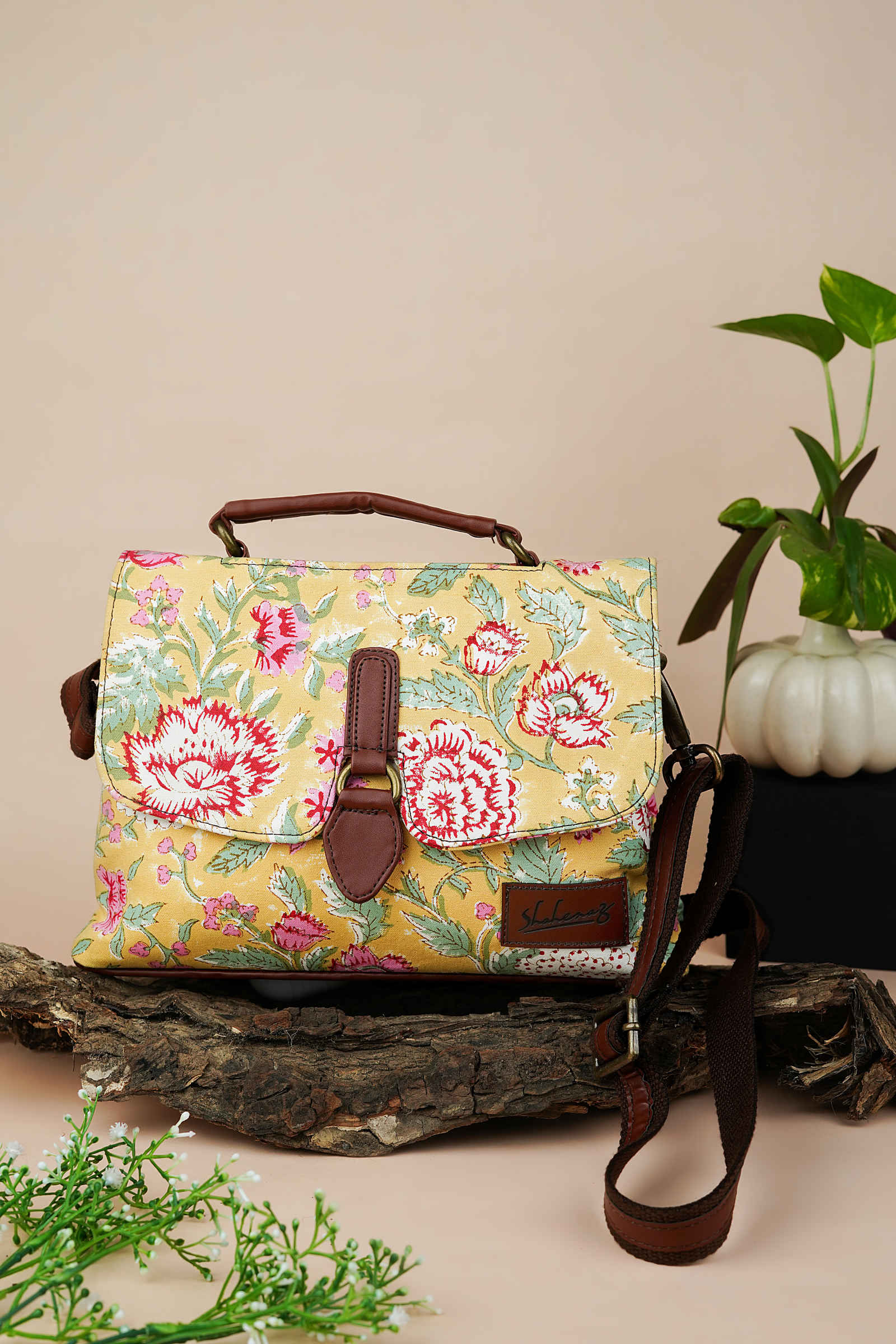 Amalfi Meadows Hand Block Printed Yellow Chique Bag