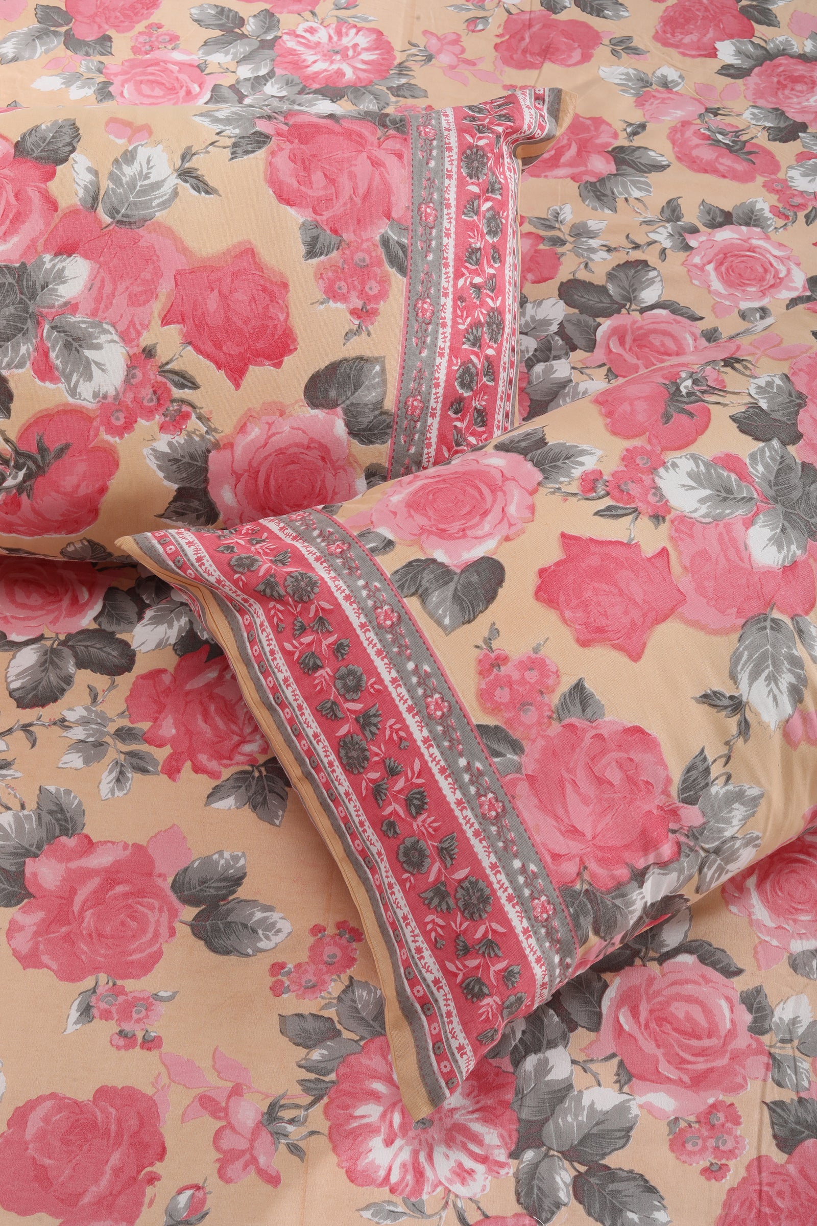 Rose Floral Escape Cotton Bedsheet - shahenazindia