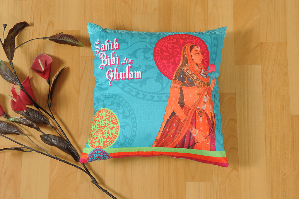 Bollywood Printed Cushion Cover - shahenazindia