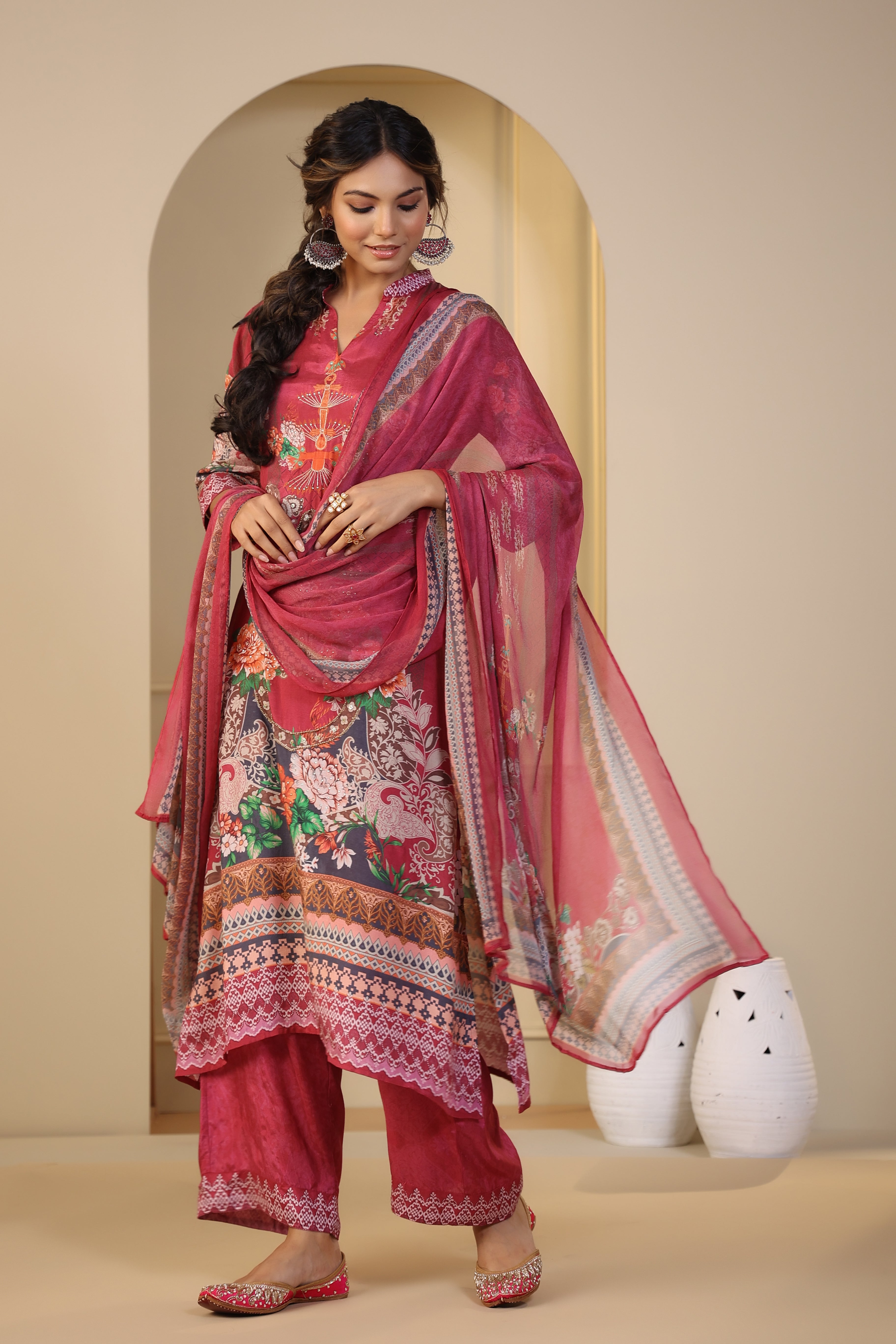 Nayab Ashrafeen Viscose Crepe Silk Kurta Set with Dupatta - shahenazindia