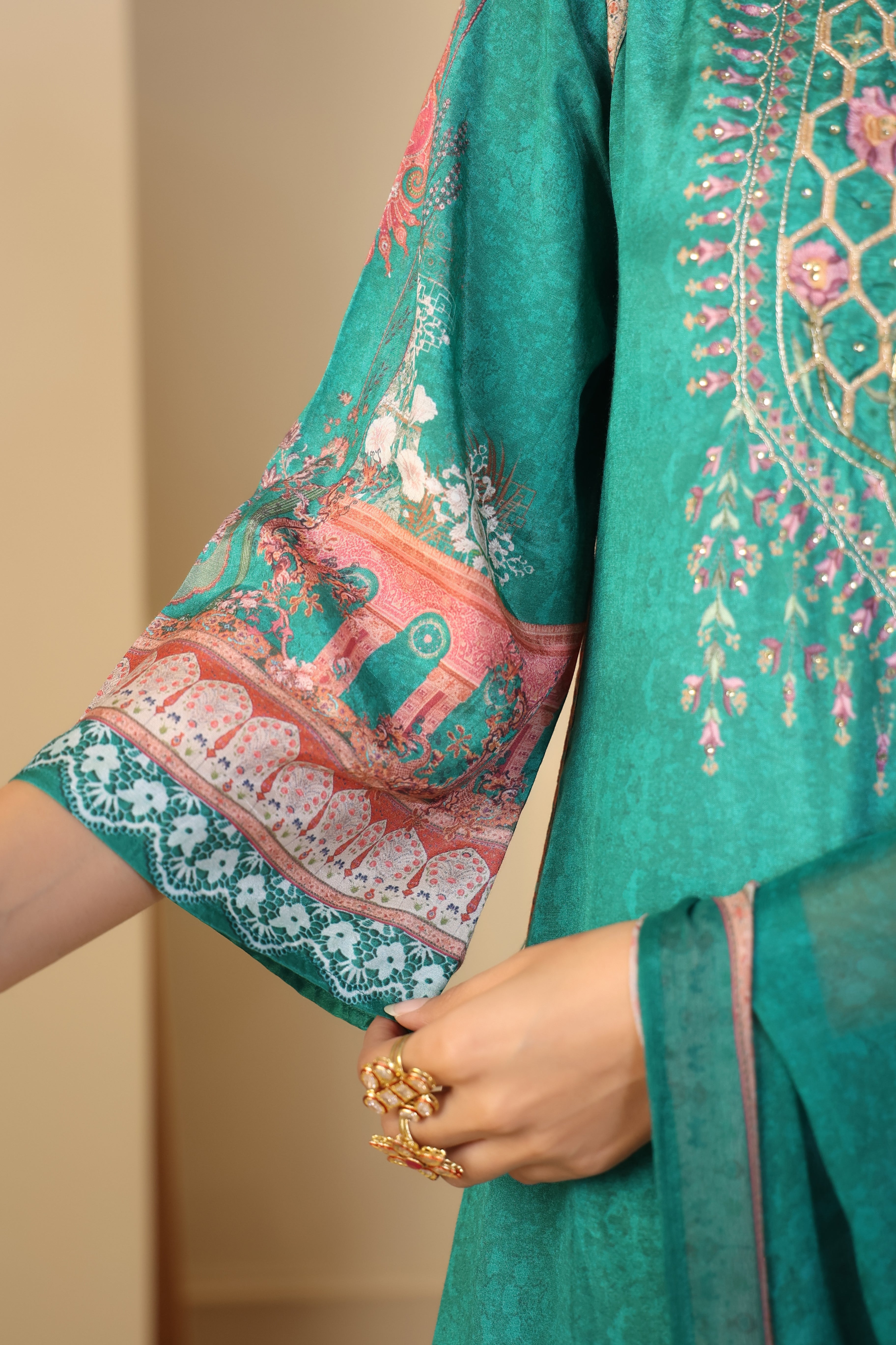 Nayab Azrin Viscose Crepe Silk Kurta Set with Dupatta - shahenazindia