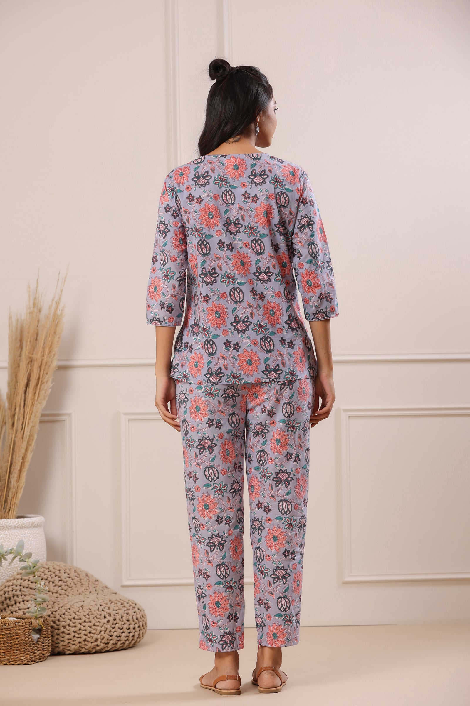 Nidra Bloomingdale Purple Cotton Pyjama Night Suit Set - shahenazindia