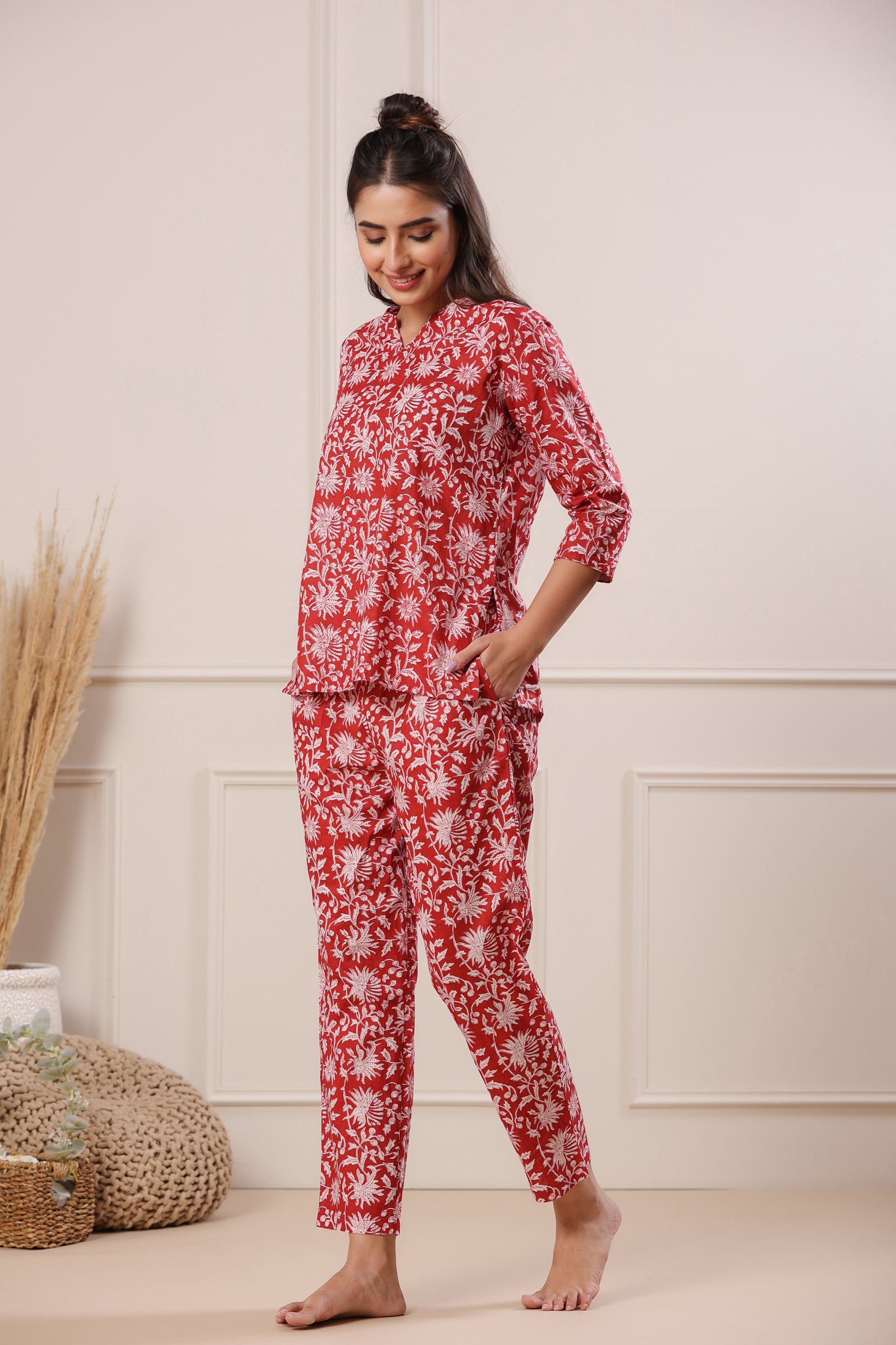 Nidra Sun Vines Red Cotton Pyjama Night Suit Set - shahenazindia