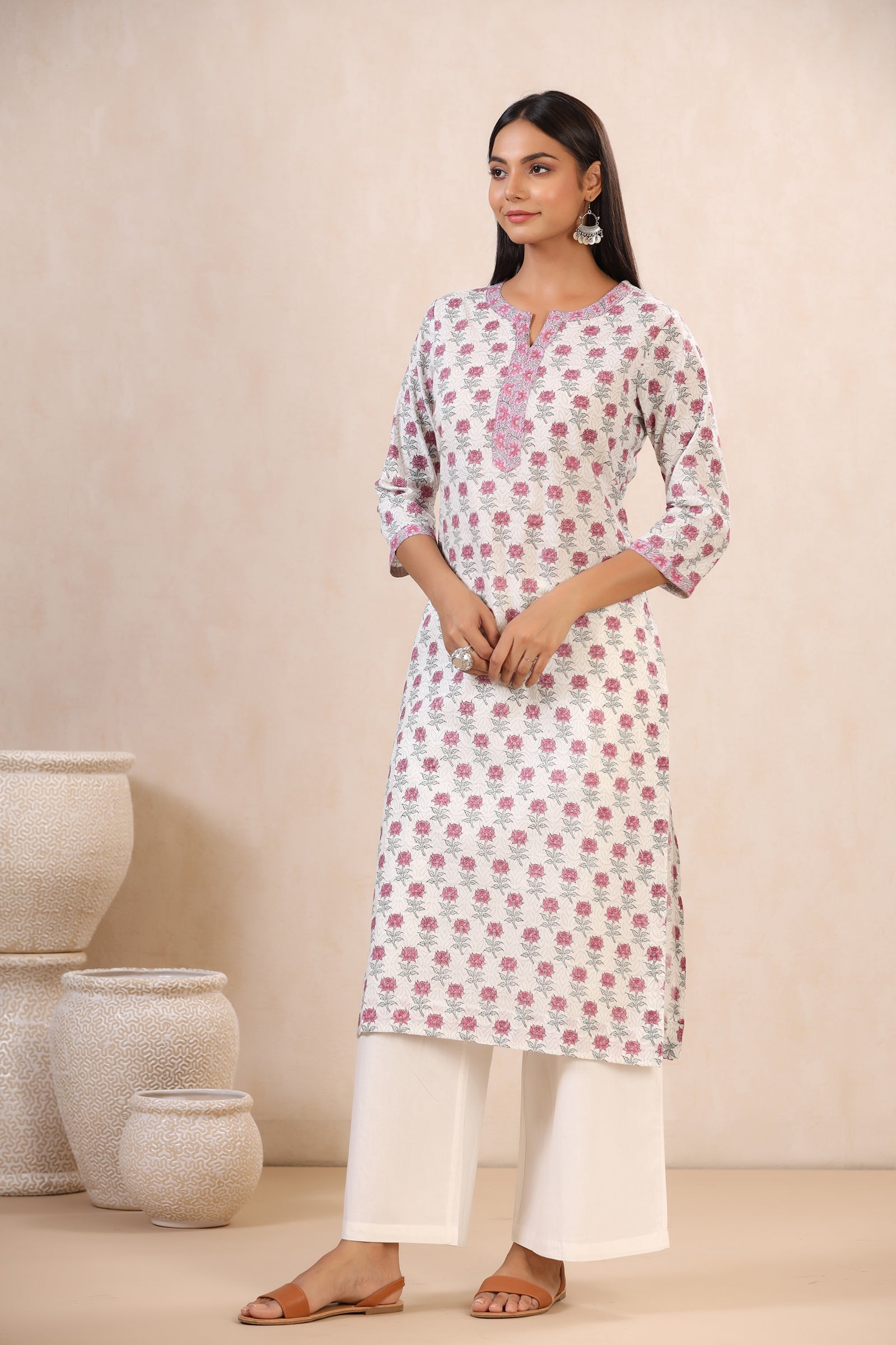 Rozana Rabia Kamal Booti Straight Cotton Kurta - shahenazindia