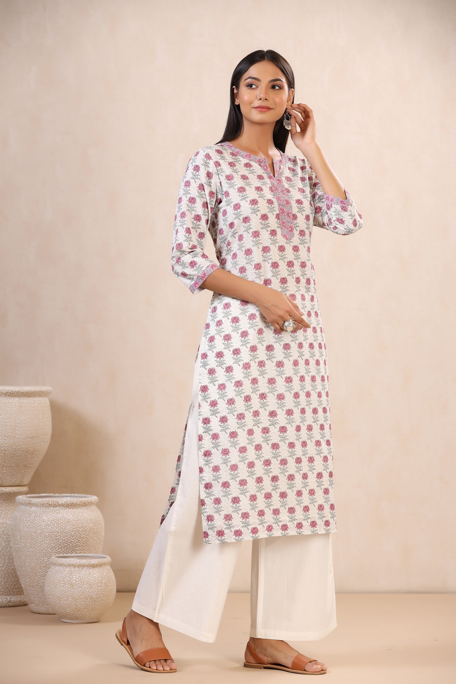 Rozana Rabia Kamal Booti Straight Cotton Kurta - shahenazindia